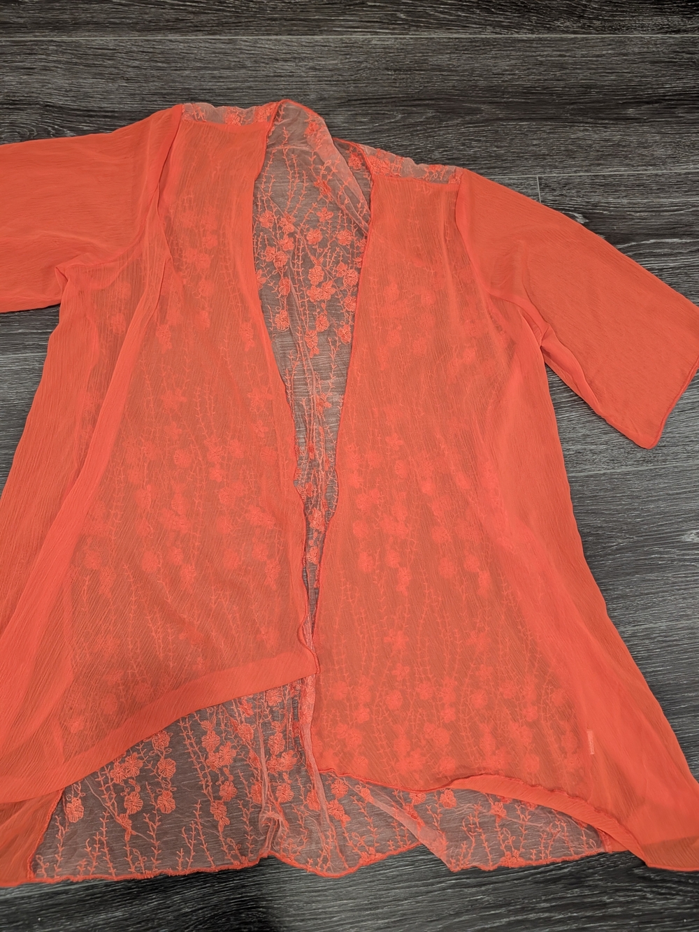 Women’s Coral Lace-Back Lightweight Sweater Cardigan